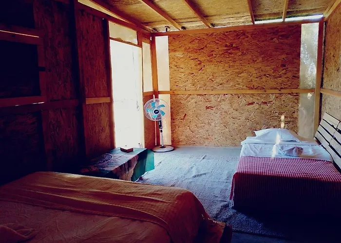 Hostal Con Huerta En La Montaña *
